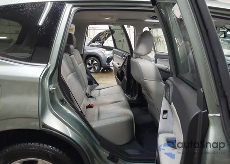 2015 Subaru Forester 2.5I Limited z USA, uszkodzony, nr VIN JF2SJAKC7FH488118